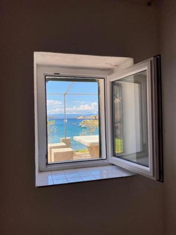La Maddalena Exclusive Villas Exterior photo